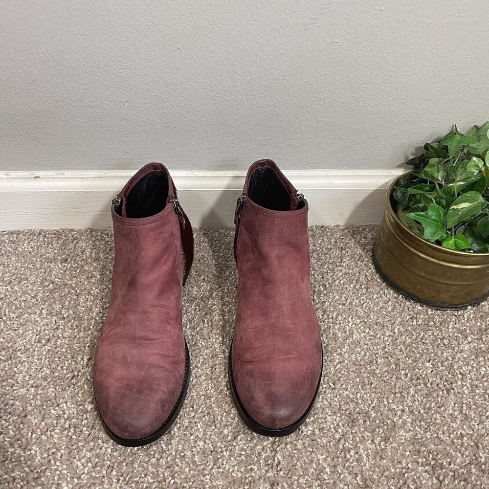 Geox Respira Boots Womens Ankle Zip D44R3F Burgundy Leather Calf Hair Back US 10